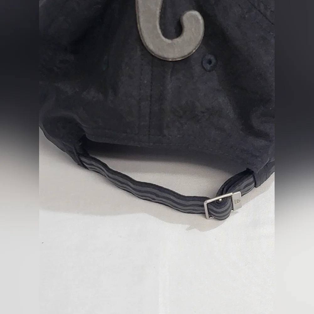 adidas Womens Areoready Black With Silver Logo Hat Areoready Drying Technology